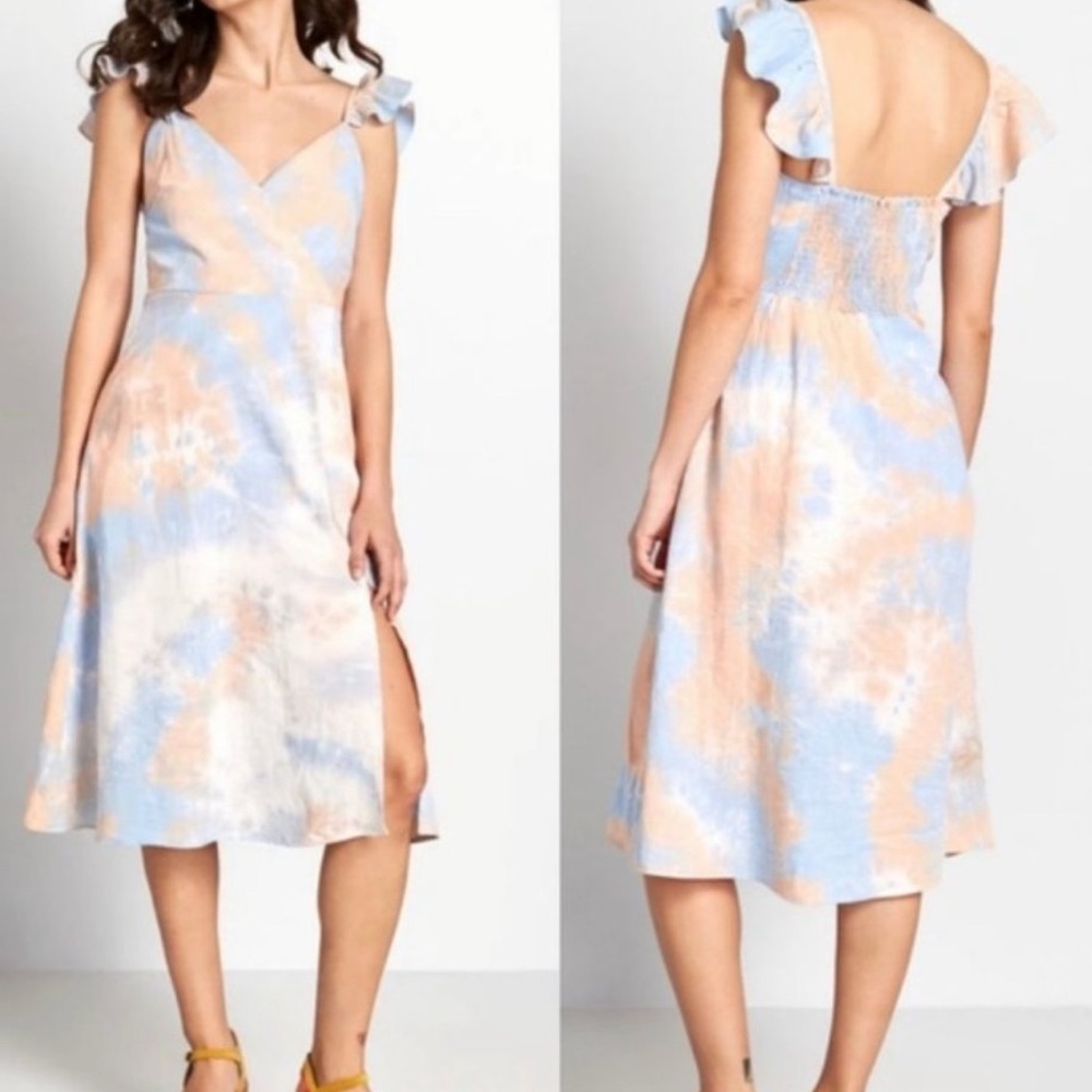 Jessy B, featuring a blue and orange tie-dye pattern dress. EC Size medium - Picture 7 of 8